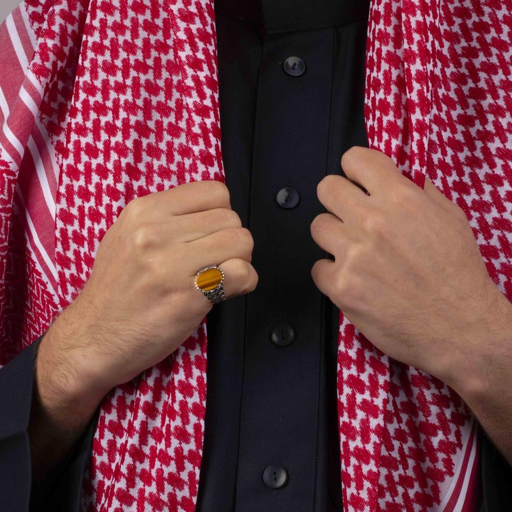 خاتم رجالي فضة بحجر عين النمر بتصميم متشابك فريد