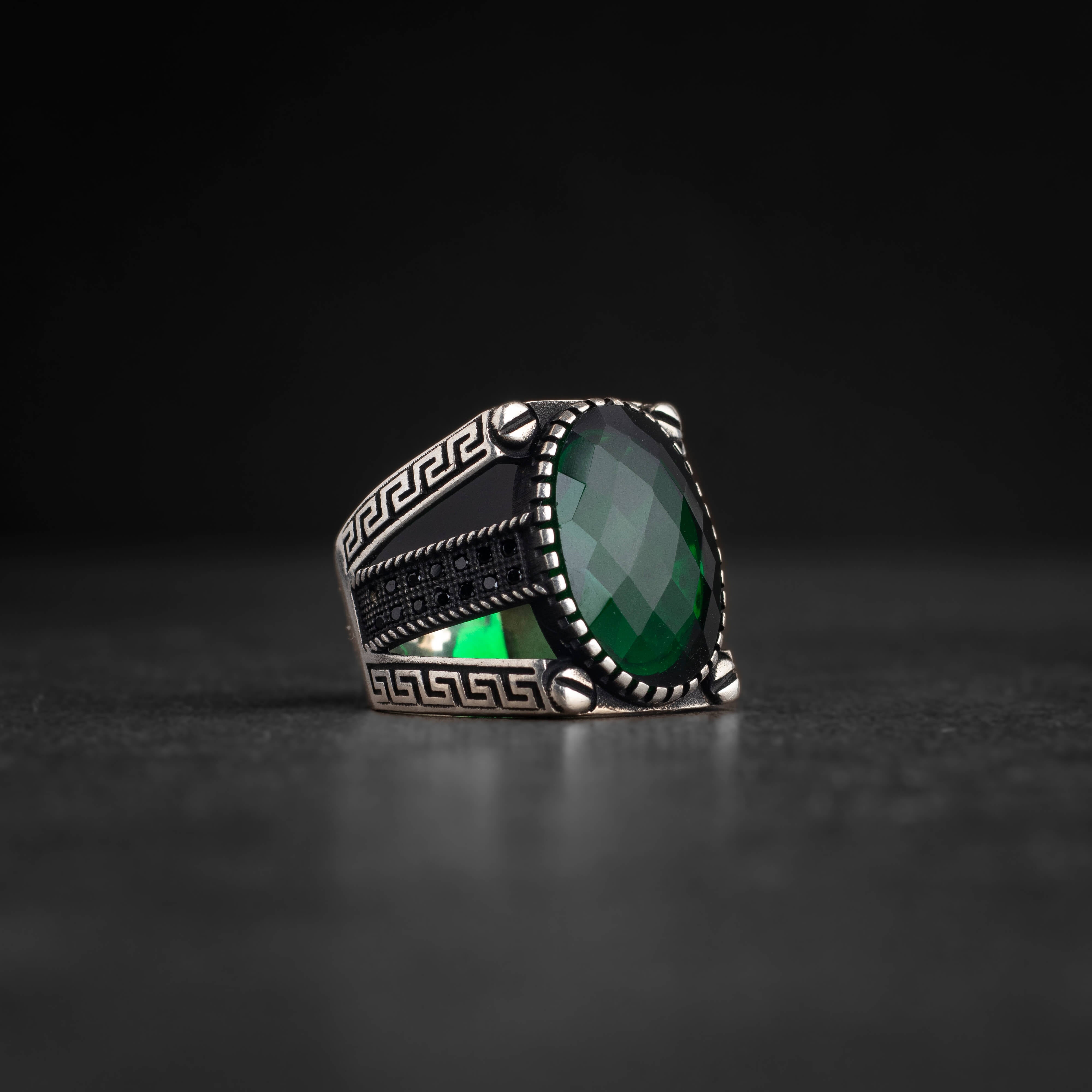 Men’s 925 Sterling Silver Ring with Green Zircon Stone