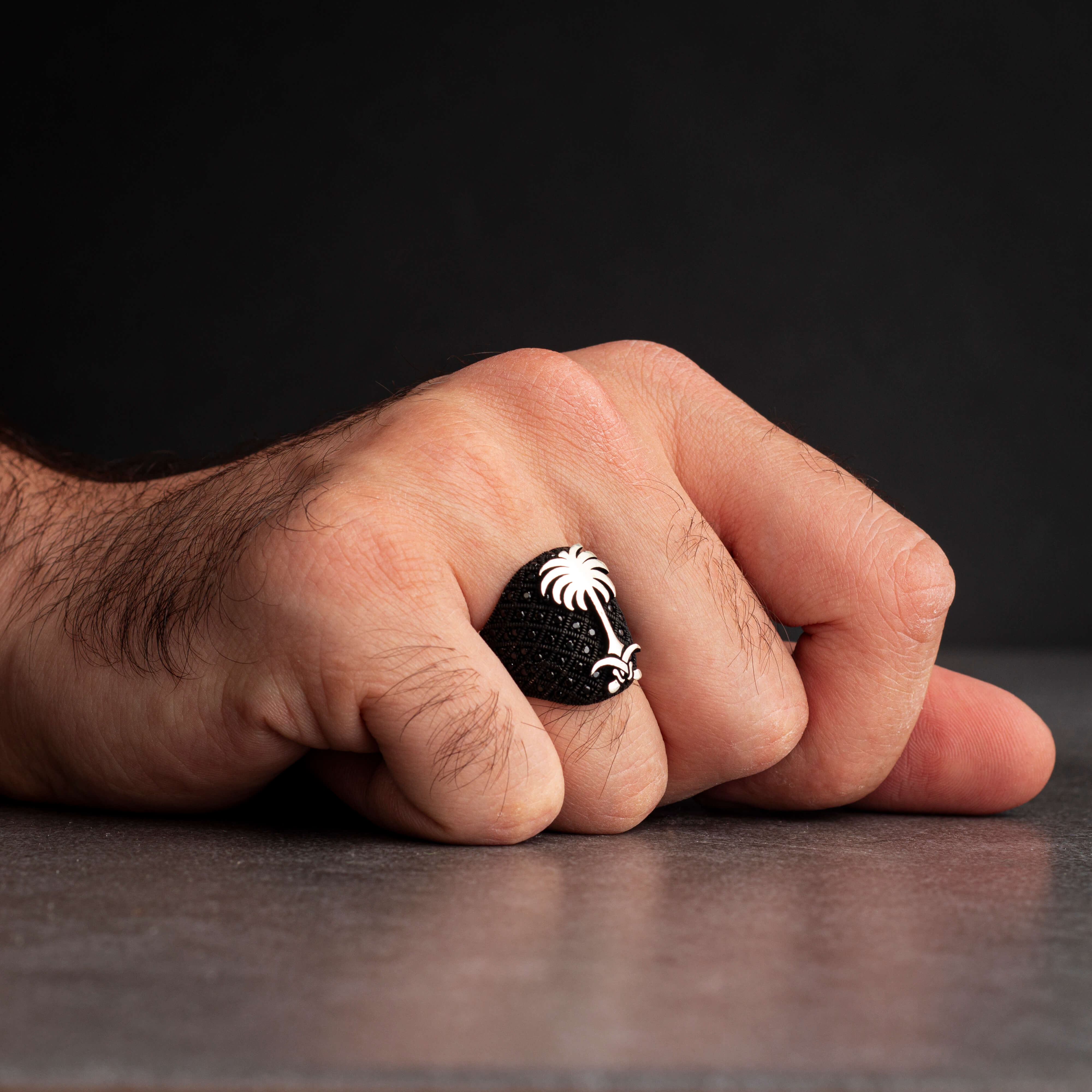 Sterling silver men's ring with luxurious Saudi design