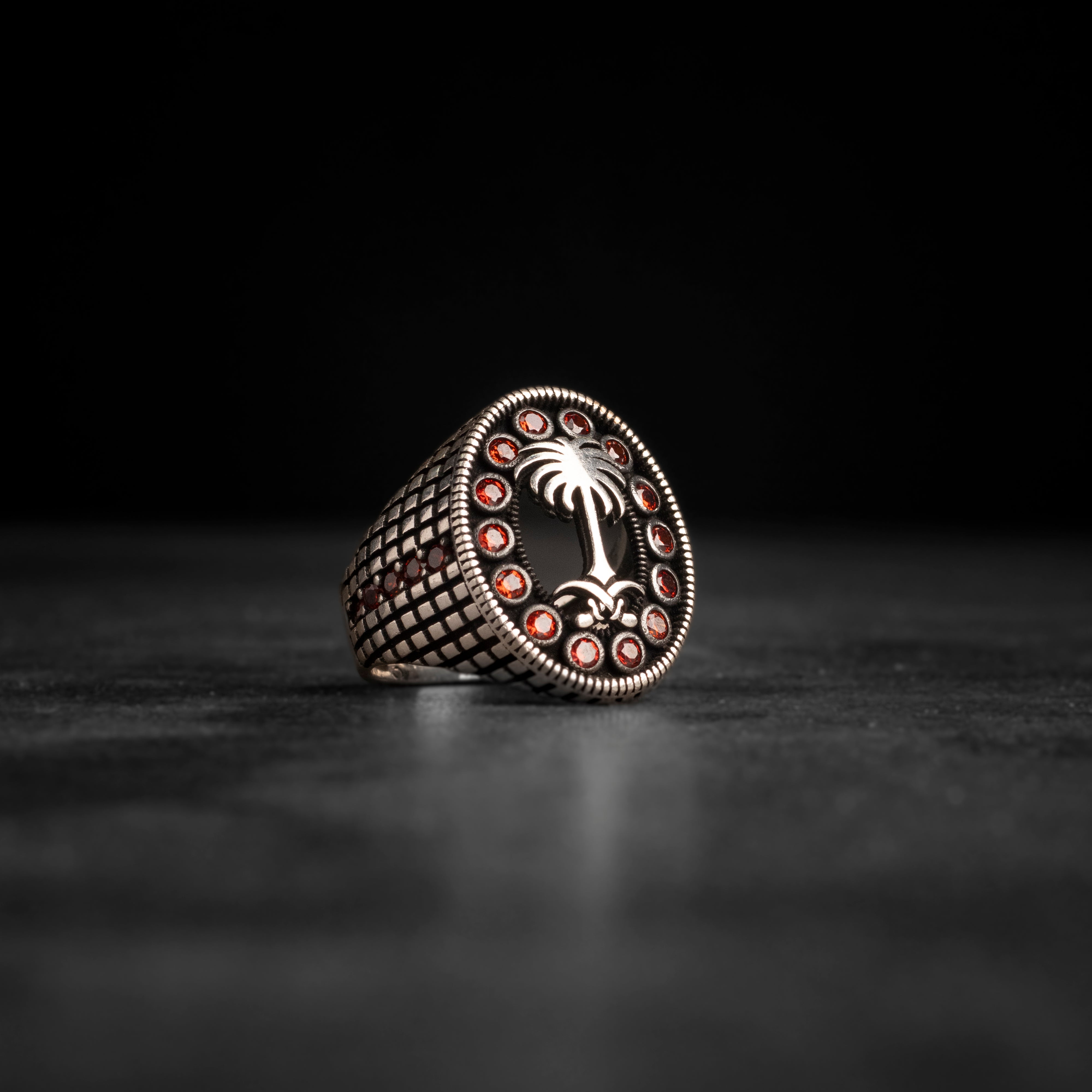 Men’s Sterling Silver Ring with a Luxurious Saudi-Inspired Design
