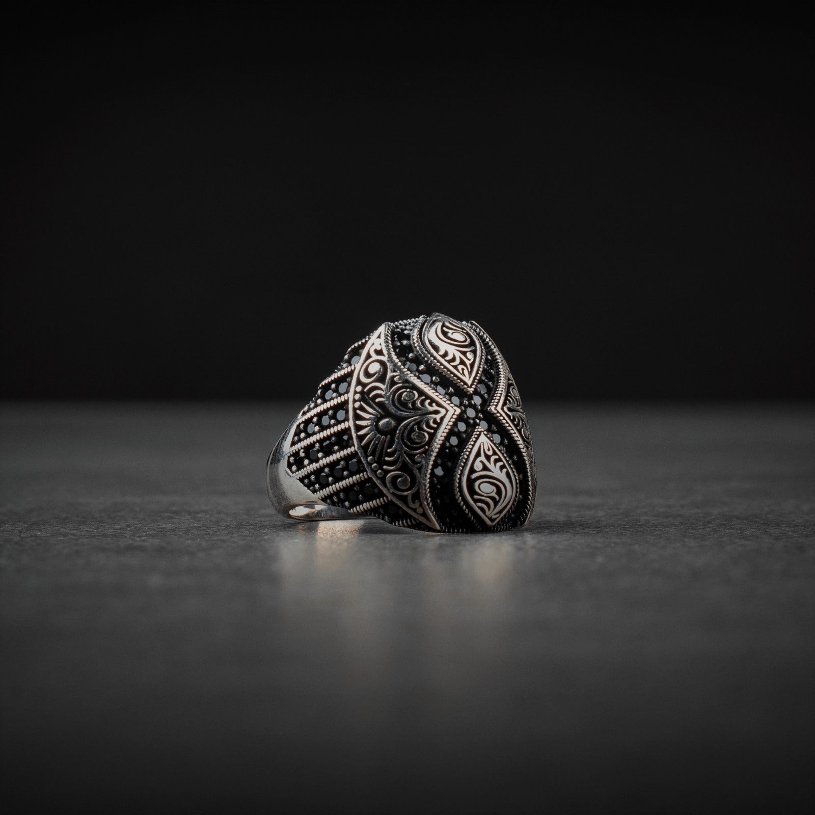Sterling Silver Men's Ring with Luxurious Engravings