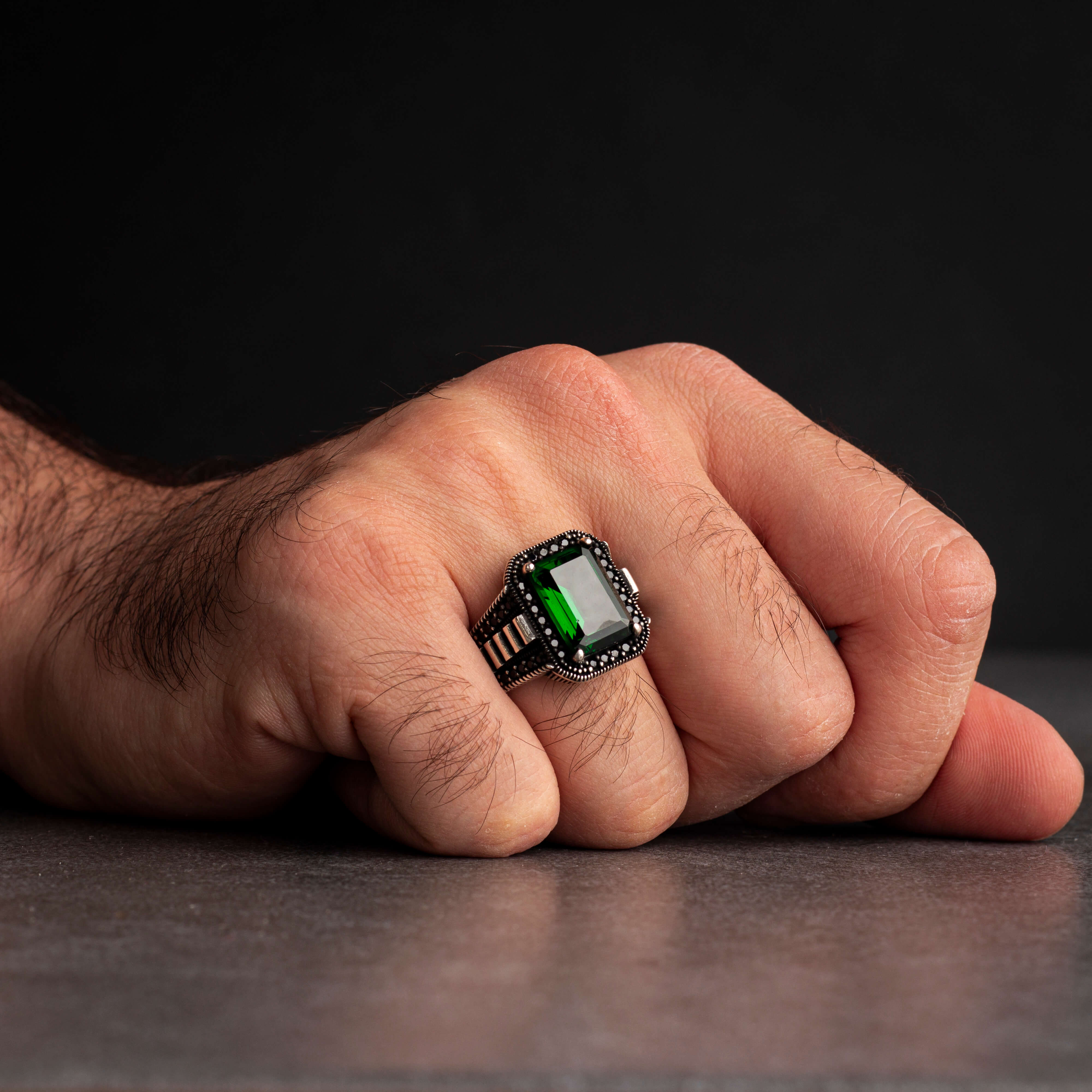 Men’s 925 Sterling Silver Ring with Green Zircon Stone
